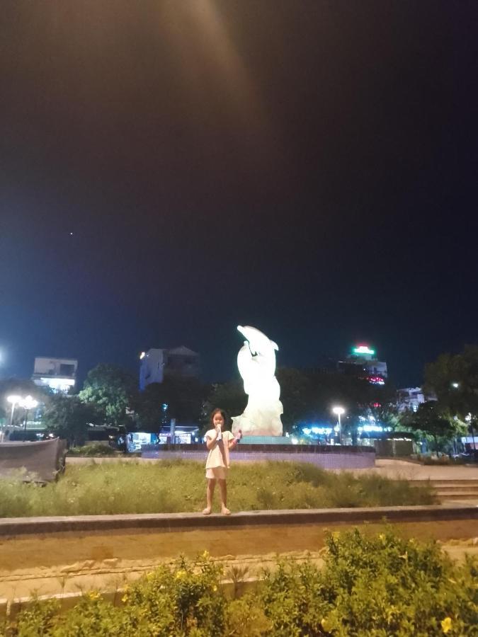 Nha Nghi Hang Nga Донг Хой Екстериор снимка